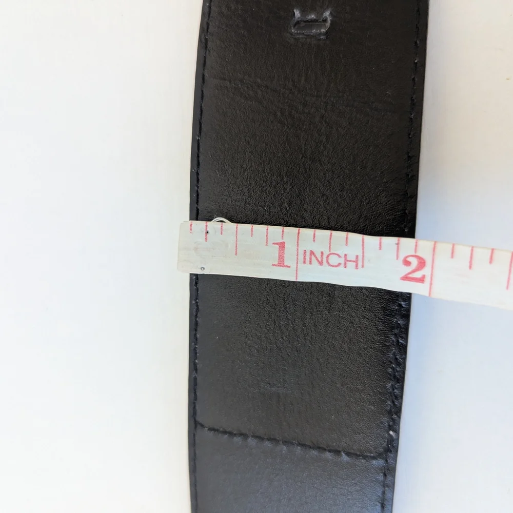 Escada Vintage wide leather belt from the 1980s, known for its distinctive "Roll - Picture 9 of 11